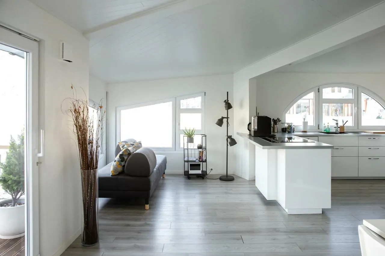 Floating Villa Bergen 3*,